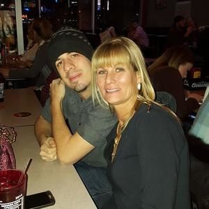 Meet your Posher, Pam